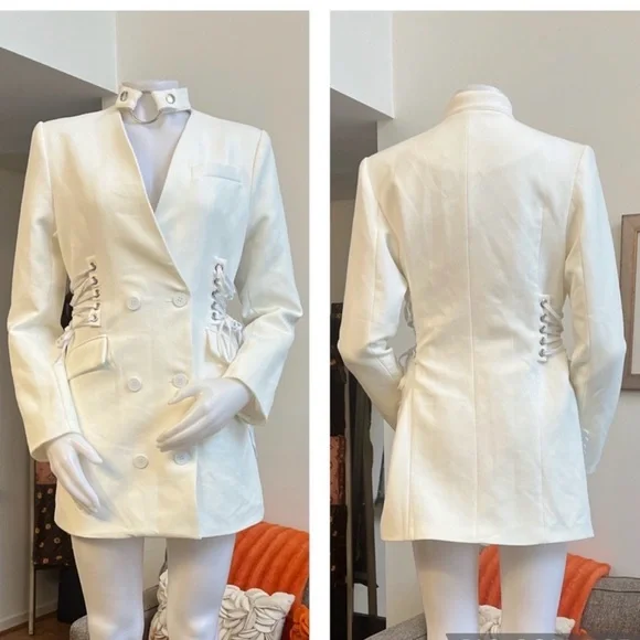 Boardin' Jets Blazer Dress - White a Fashion Nova x Cardi B collab - Picture 2 of 7